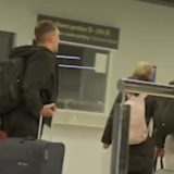 Putnici iz Srbije koji su jutros stigli iz Dubaija: "Rečeno nam je da se za 15 minuta spakujemo" 4