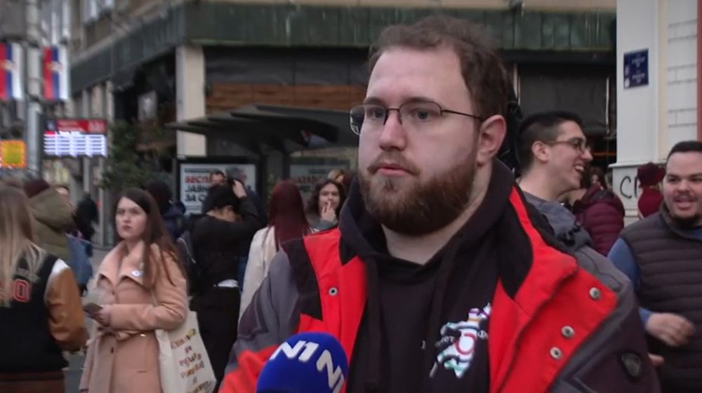 Tribina ispred Rektorata u Beogradu: Univerzitet u Prištini trenutno najugroženiji u Srbiji 1