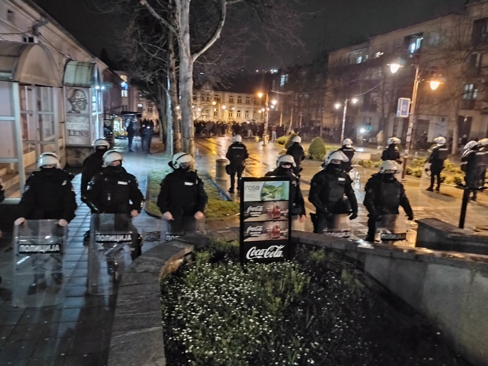 Lokalni izbori: Vučić proglasio pobedu u svih deset mesta, studentska lista u Kuli ne priznaje razultate koje je objavio SNS (FOTO, VIDEO) 5