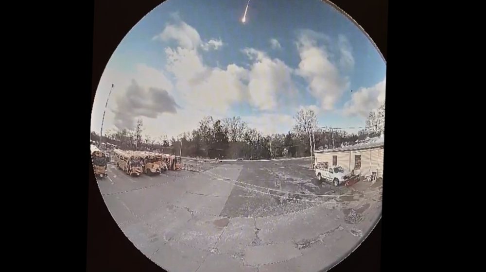 Meteor od sedam tona, prečnika od skoro dva metra uspaničio žitelje saveznih država SAD 1