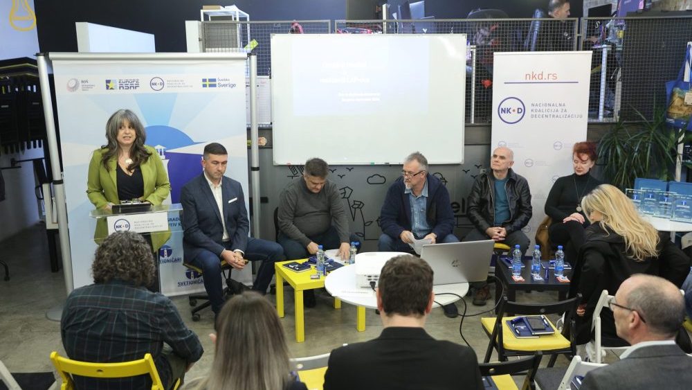 Nagrada "Svetioničari" za borbu protiv korupcije dodeljena Zoranu Đajiću, Radmilu Markoviću, KRIK-u i BUM- u: Specijalno priznanje studentima i Anketnoj komisiji 8