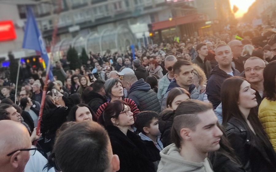 Južne vesti: Bajkerima u Nišu stižu kazne za vožnju na protestu 1. marta, studenti kažu policija ih usmeravala 1