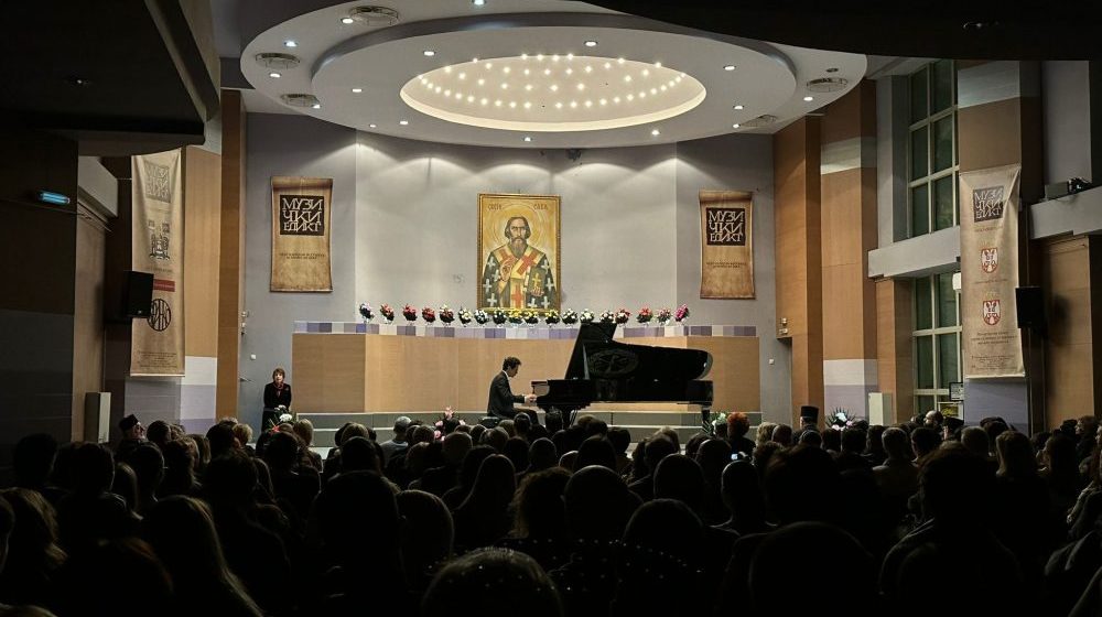 Koncert vrhunskog ruskog pijaniste Dmitrija Maslejeva u Svetosavskom domu u Nišu 1