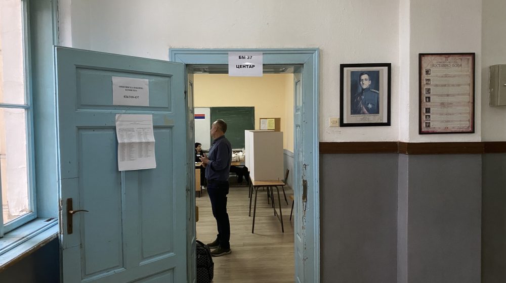 Studenti u blokadi: Kolega pretučen u Boru ispred biračkog mesta 1