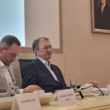 Arsić: Očekuje se manji rast od planiranog i veća inflacija, davanja pred izbore idu iz zaduženja države 6