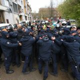 Izbori: Goloruki narod protiv državne mašinerije 6
