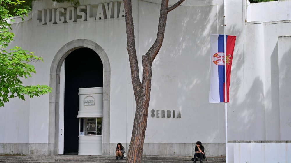 Od golgote paviljona Srbije do vaskrsa Rusije na Bijenalu 1
