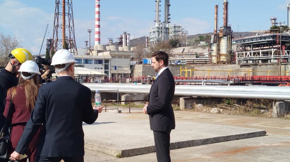 Mađarska očekuje potpisivanje ugovora o preuzimanju NIS-a u narednih nekoliko nedelja 1
