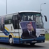 Pristalice SNS okupljaju se i kreću autobusima na miting u Beogradu (VIDEO) 6