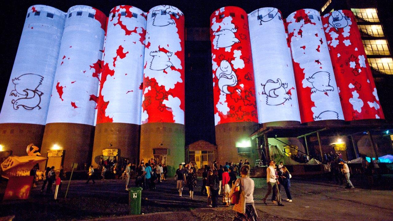 Mikser Festival u Novom Pazaru od 5. do 7. juna, pod sloganom „Novi svijet" 2 Mikser Festival u Novom Pazaru od 5. do 7. juna, pod sloganom „Novi svijet" 1