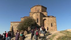 U kolevkama hrišćanstva, ali i tamo gde mu se "nismo nadali”: Gruzija, Jermenija, Iran - „reporterska hodočašća” Živorada Žike Trakića 6