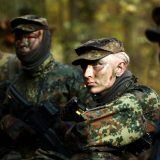 Nemci mlađi od 45 godina neće morati da traže vojno odobrenje za duži boravak u inostranstvu 3