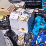 MUP: Uhapšen zbog sumnje za pokušaj krijumčarenja 45.000 paklica cigareta 5