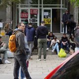 Studenti u blokadi Medicinskog fakulteta najavili krivične prijave protiv članova Izborne komisije za izbore za studentski parlament 9