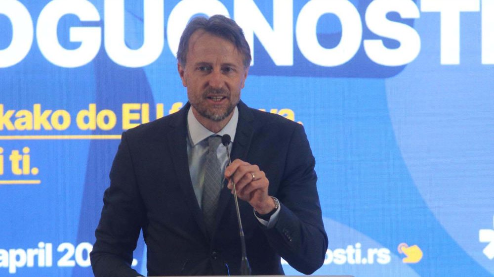 Ambasador EU: Procena ispunjenosti uslova za isplatu novca Srbiji i dalje u toku 1