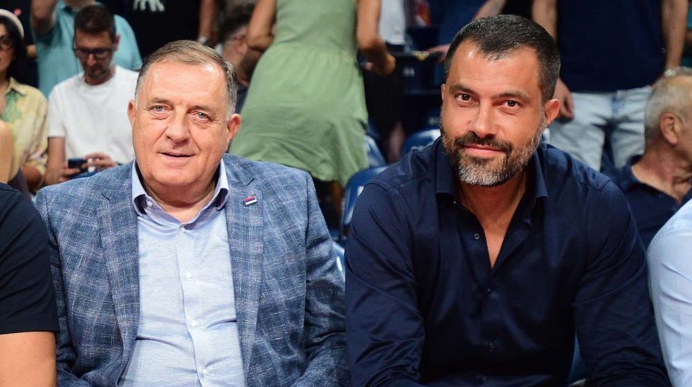 Da li Dodik priprema svog sina Igora da ga nasledi i tretira li Republiku Srpsku kao dinastički posed? 1