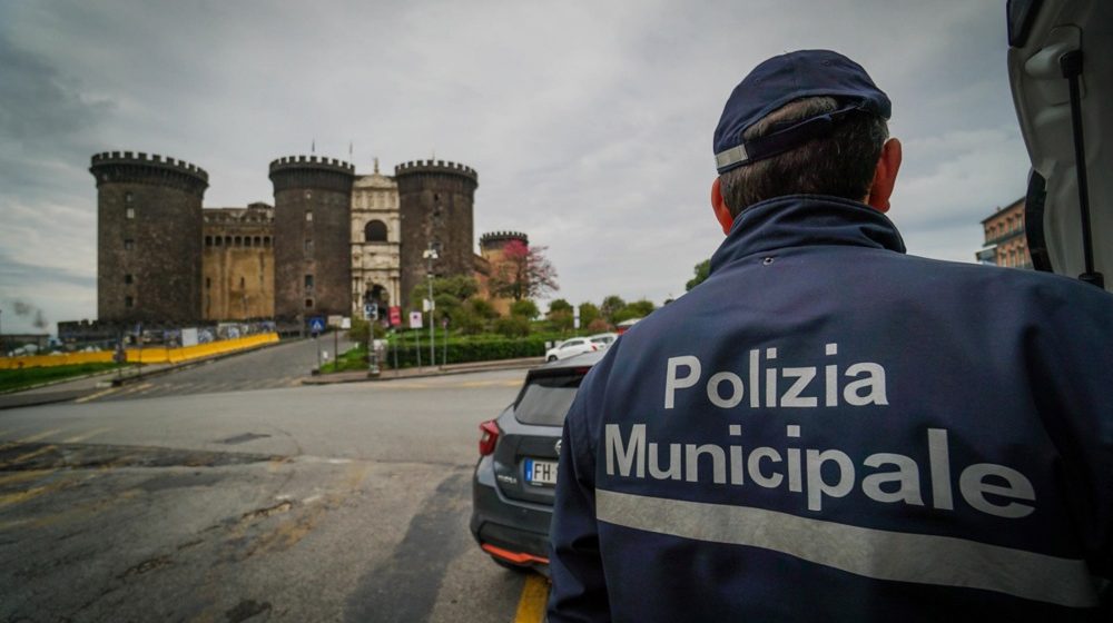 Pljačka banke u Napulju sa 25 talaca, filmsko bekstvo kroz kanalizaciju (VIDEO) 1