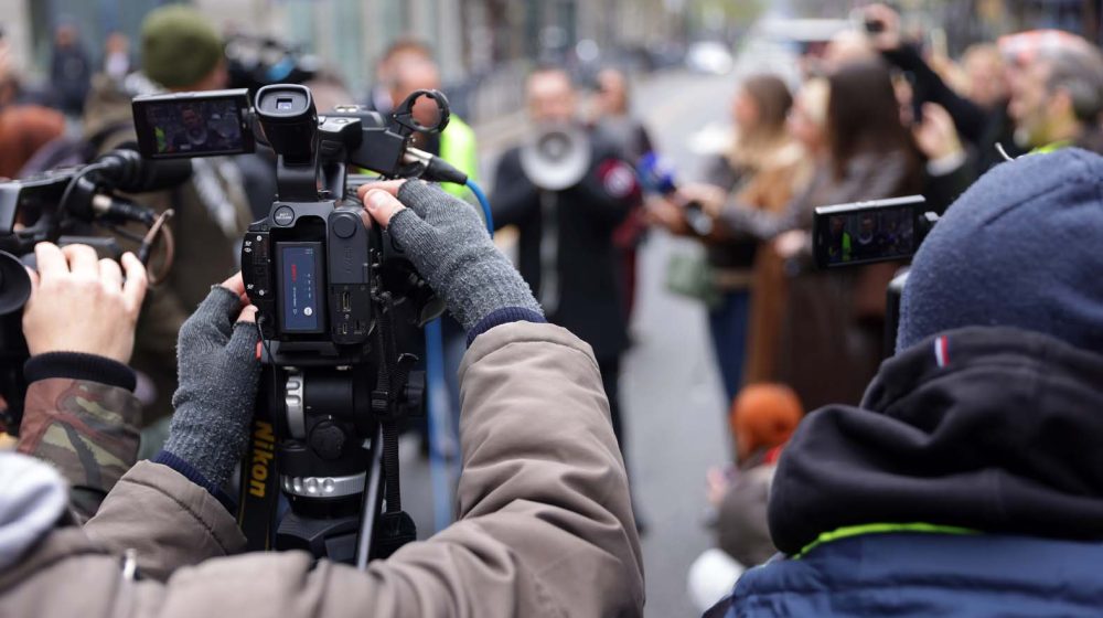 Kako su provladini mediji dobili milione, a lokalni ostali praznih ruku: Šta kažu članovi konkursnih komisija? 7