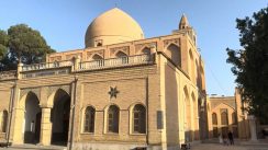 U kolevkama hrišćanstva, ali i tamo gde mu se "nismo nadali”: Gruzija, Jermenija, Iran - „reporterska hodočašća” Živorada Žike Trakića 13