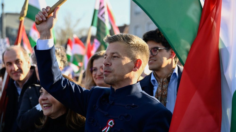 "Mađari bi glasali i za kozu ako bi se takmičila protiv Orbana": Politiko unutar kruga Petera Mađara 1