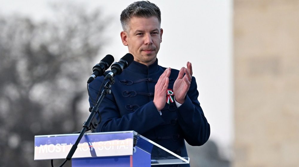 Peter Mađar bi ubedljivo pobedio da su izbori bili pre nedelju dana, ovo su najnovije ankete 1