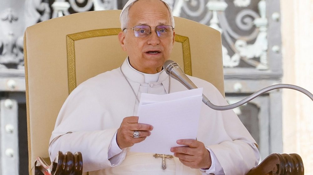 "Vaše ruke su pune krvi": Papa Lav XIV je najuticajniji kritičar Trampa van SAD, njegovi nedvosmisleni komentari imaju odjeka 1