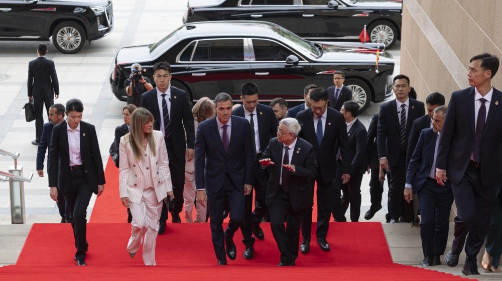 Premijer Španije u Pekingu: Sančez pozvao Kinu da preuzme veću ulogu u multipolarnom svetu 1