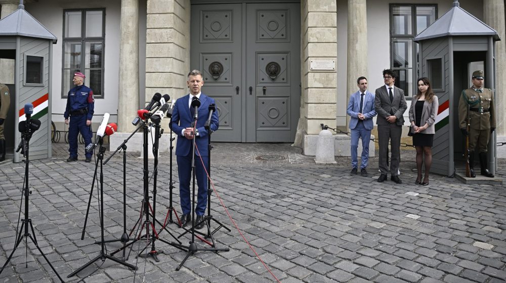 Mađar kaže da će obustaviti vesti na državnim medijima: Kako u Srbiji vide ovu najavu? 1