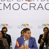 Skup levičara u Barseloni: "Ne možemo se svakog jutra buditi uz predsednika koji preti svetu" 2