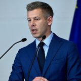 Vučić razgovarao telefonom sa Peterom Mađarom 2