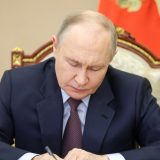 Putin jednoglasno proglasio prekid vatre sa Ukrajinom 8. i 9. maja 4