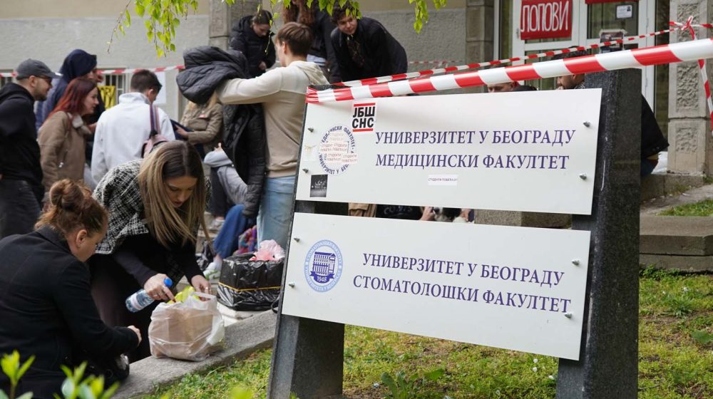 Otvoreno pismo nastavnicima, saradnicima i studentima Medicinskog u Beogradu: Braneći kradljivce izbora, bestidnici nam se rugaju 1