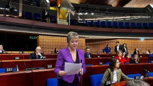 Elvira Kovač o rezoluciji PS SE: Postoji politički dogovor da se Srbija kritikuje kritike radi 3