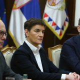 Naprednjaci stigli na konsultacije kod Vučića 5