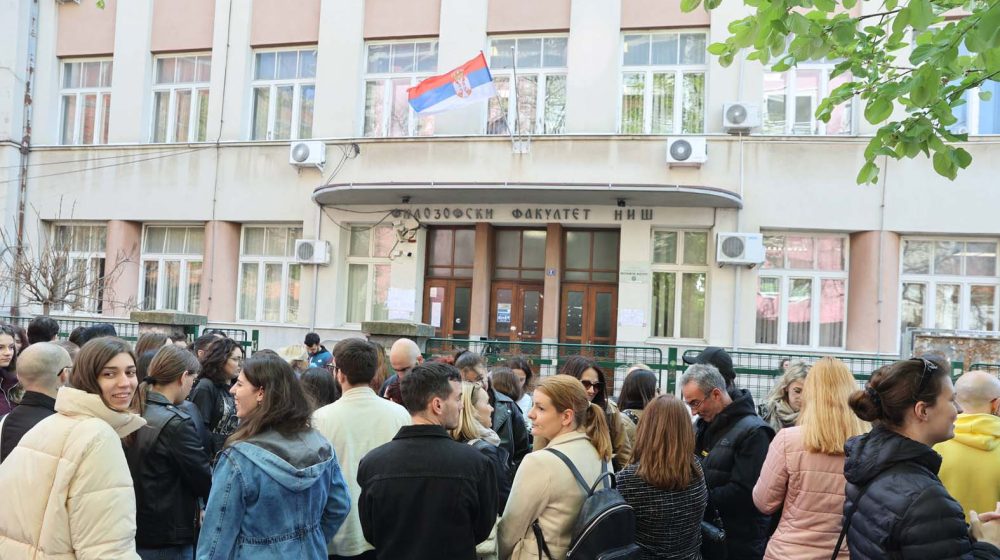 Filozofski fakultet u Nišu traži od zaposlenih da se izjasne o prelasku na Fakultet srpskih studija 10