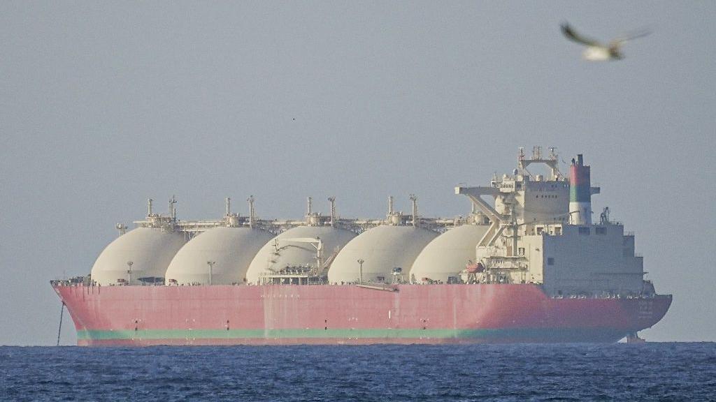Četiri moguća scenarija ishoda američkog rata protiv Irana 5 ogroman tanker na moru