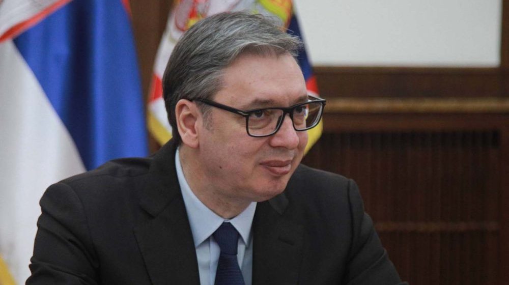 Vučić sutra na konsultacijama sa SNS-om 1