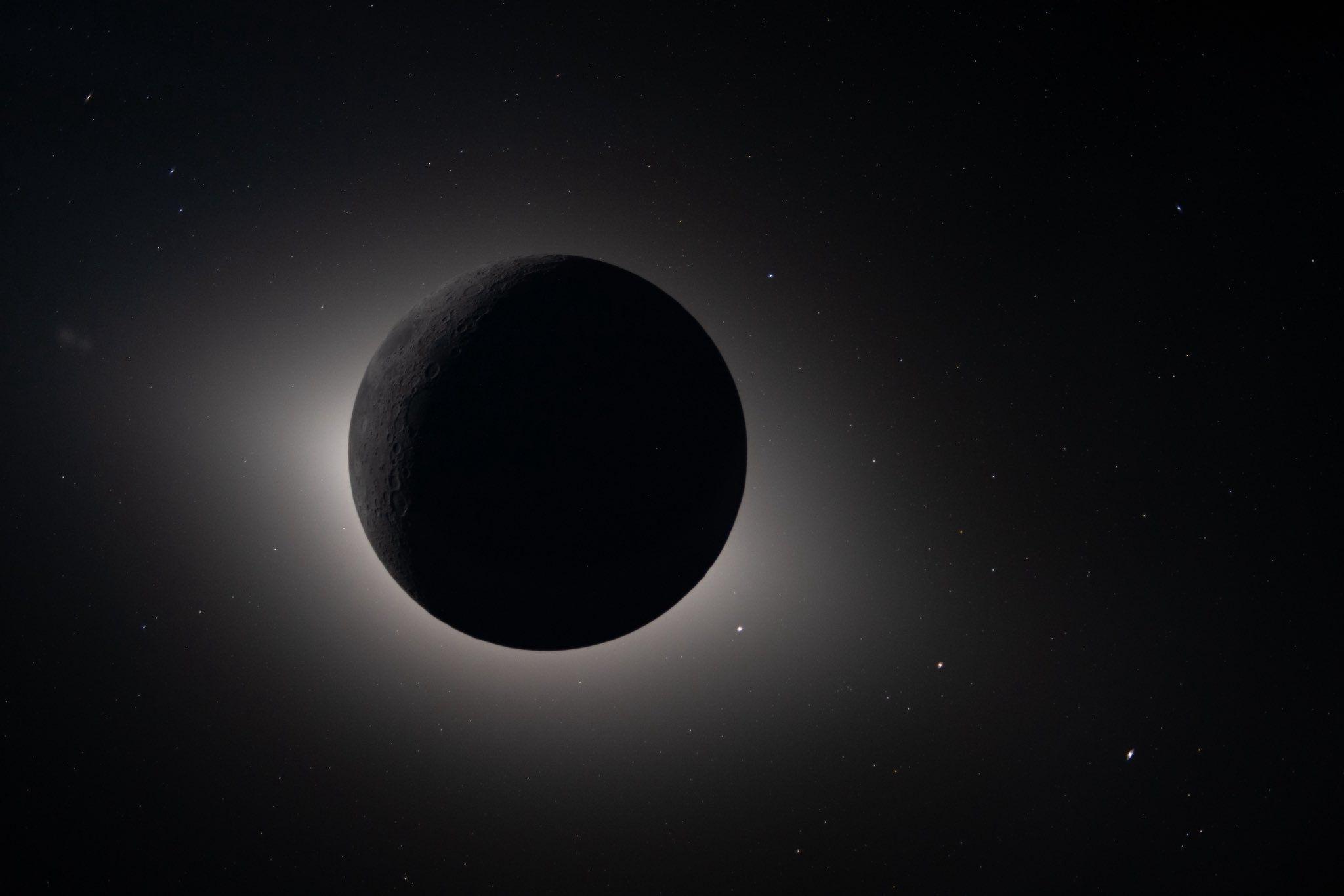 Da li je Artemis Dva pokazao da bi čovek ponovo mogao da sleti na Mesec 3 Mesec pomračuje Sunce, kako ga je fotografisala posada Oriona u dubokom svemiru