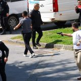Ulična bitka ispred konzulata Izraela u Istanbulu: Ubijen jedan napadač, dvojica ranjena 5