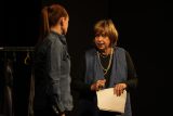 Umetnost koja leči: Predstava „Crveni šešir“ za kraj marta u teatru humanosti 4