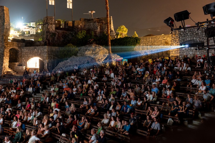 Crnogorska kinematografija u usponu, Herceg Novi među velikim svetskim festivalima, a naš režim razara srpski film: U Podgorici održan Regionalni forum Kreativna Evropa 3