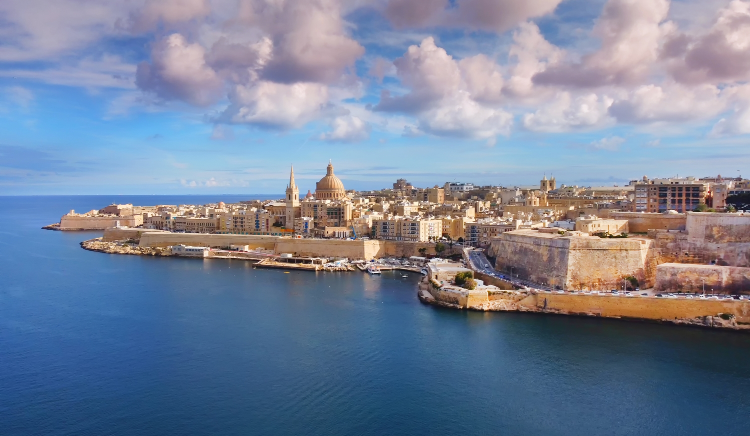 Malta u fokusu: Bezbedna i sunčana destinacija koju svi žele ovog leta 5 Malta u fokusu: Bezbedna i sunčana destinacija koju svi žele ovog leta 4