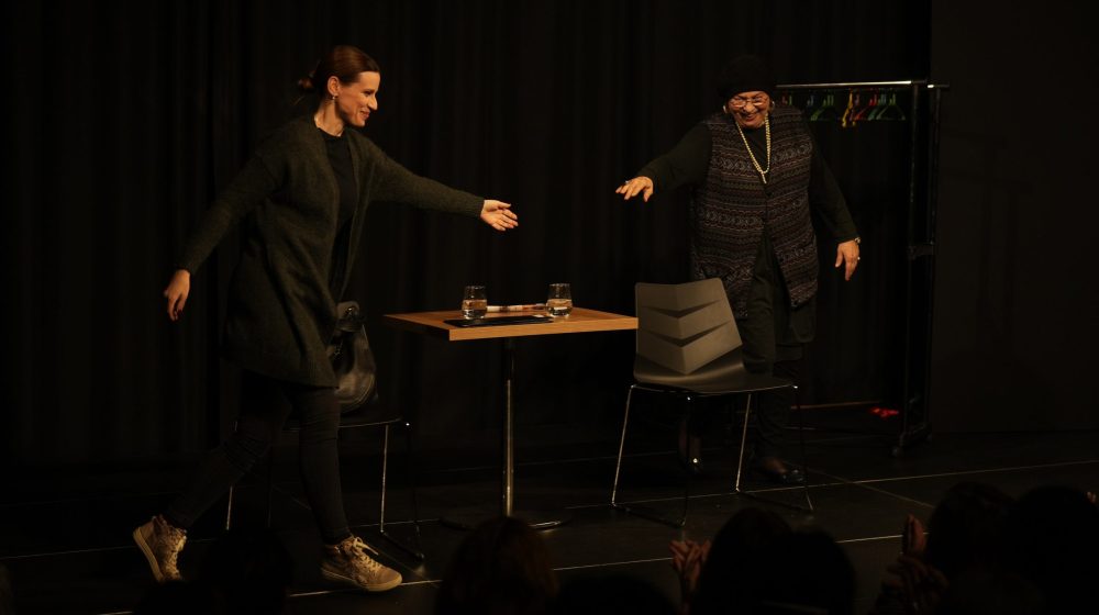 Umetnost koja leči: Predstava „Crveni šešir“ za kraj marta u teatru humanosti 1