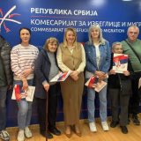 Kancelarija za izbeglice i migracije: Deset porodica dobilo stanove na Zvezdari 6