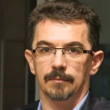 Priče o zločinu, strasti, ljubavi i kazni u istoriji naših dana: Dvadeset godina od objavljivanja romana Srđana V. Tešina "Kuvarove kletve i druge gadosti" 5