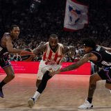 Kodi Miler-Mekintajer, Crvena zvezda - Pariz