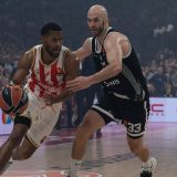 Džered Batler i Nik Kalates, Zvezda - Partizan