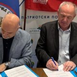 Udružuju se Igor Braunović i Slobodan Nikolić - monarhisti i "rusi" 4