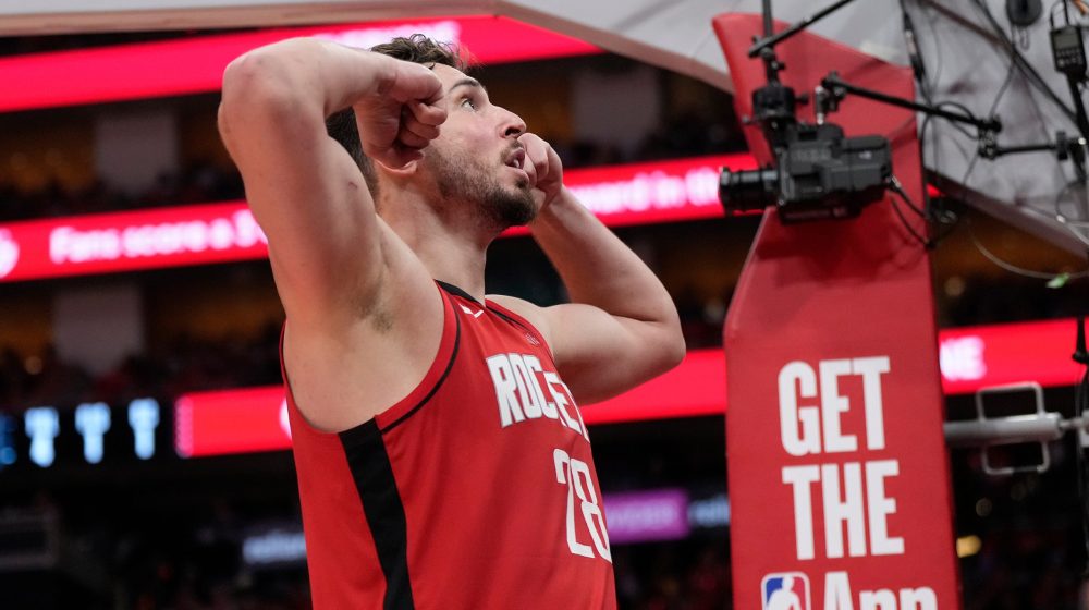 Hjuston izbegao eliminaciju, Boston i San Antonio poveli sa 3:1 1