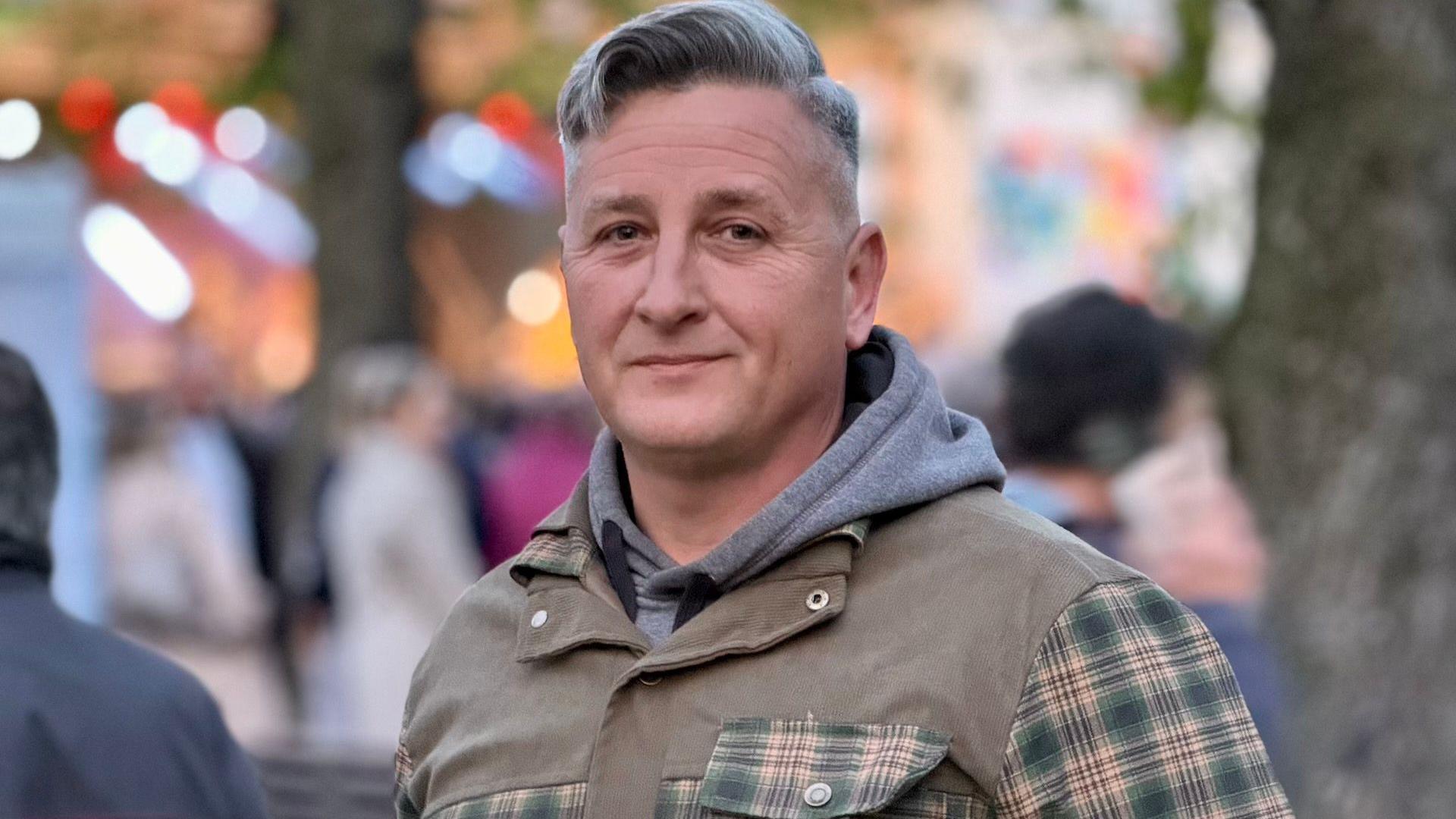 Izbori u Mađarskoj: Politička borba Orbana i Mađara zbog koje se i porodice dele i svađaju 5 Andraš Deči na skupu Fides partije u Budimpešti
